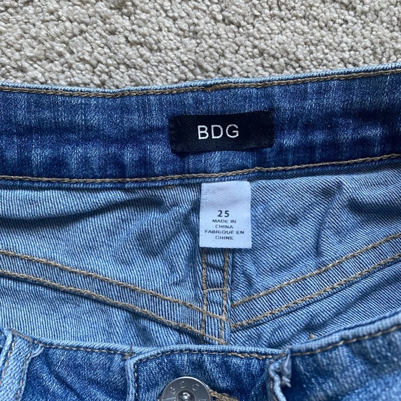 BDG size 25 Jean shorts - Picture 4 of 4